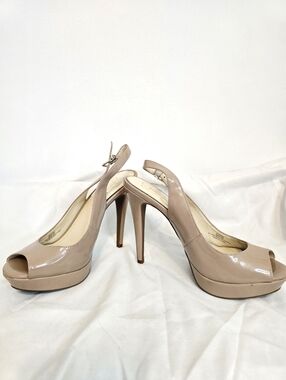 Jessica Simpson Nude Patent Platform Heels Slingback Peep Toe 8M Date Night